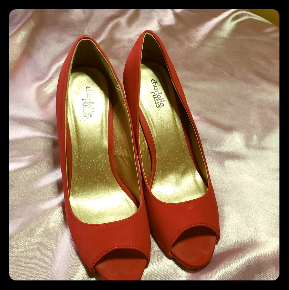 ❤Red peep toe heel❤